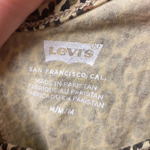 Levi’s Josie Leopard Print Long Sleeve Bodysuit Size M Animal Print - Picture 10 of 11